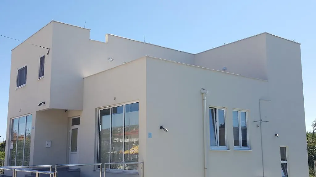 Charm Apartments And Rooms Traù Croazia